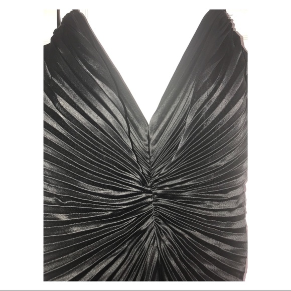 Nicole Bakti Black Pleated Gown - Picture 3 of 8
